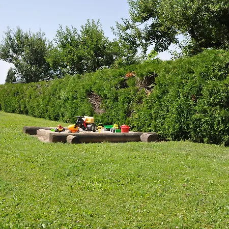 Karglhof * فاك ام سي